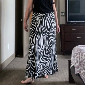 Banana Republic zebra print skirt